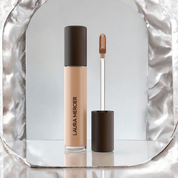 Laura Mercier New Flawless Fusion ultra long wear concealer in 4C 7 ml - Picture 9 of 9